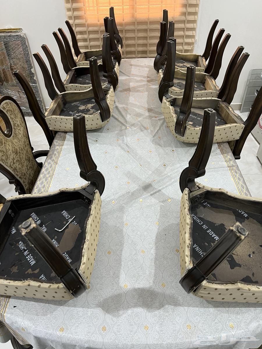 طاولة للبيع64534198420354110