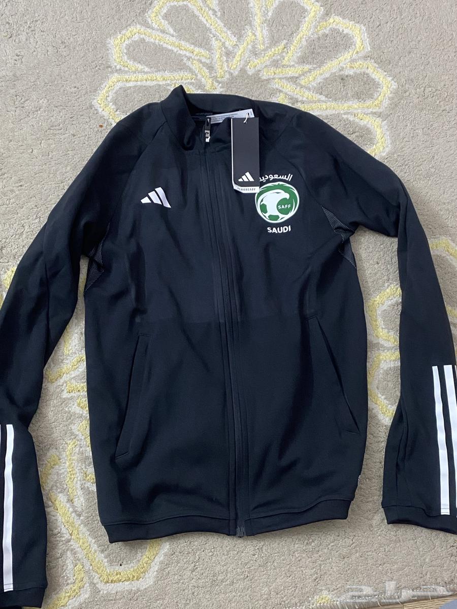 طقم المنتخب السعودي64533606391810110