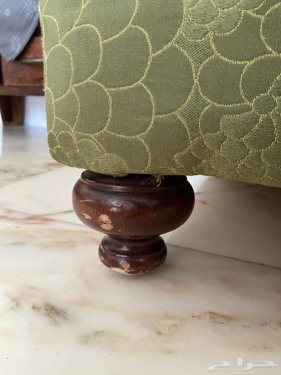 كنب اخضر من الروائع بالخبر 400 ريال كلهم64530023070593111