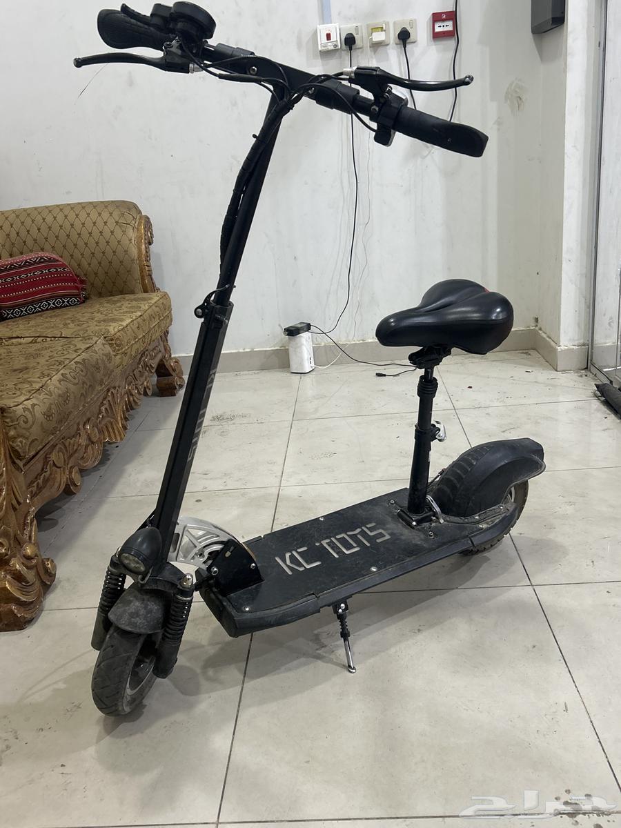 اسكوتر نضيف للبيع اعلى سوم64532719572355110