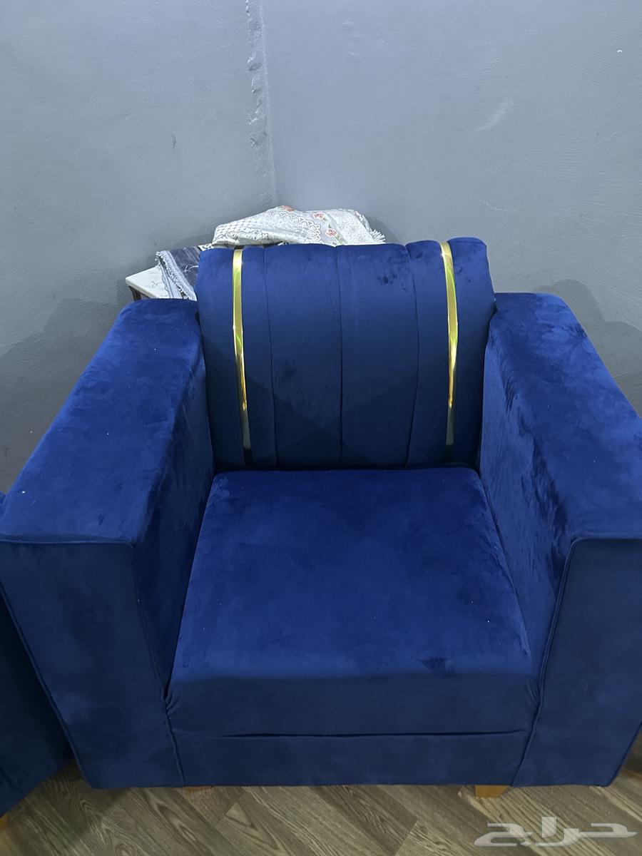 Sofa64533379052546113