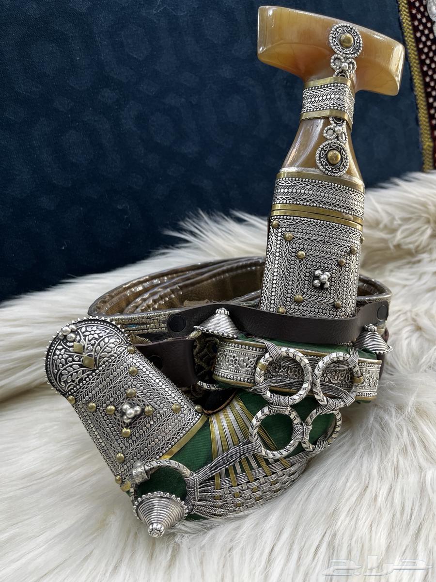 Silver dagger with giraffe handle64531505304323112