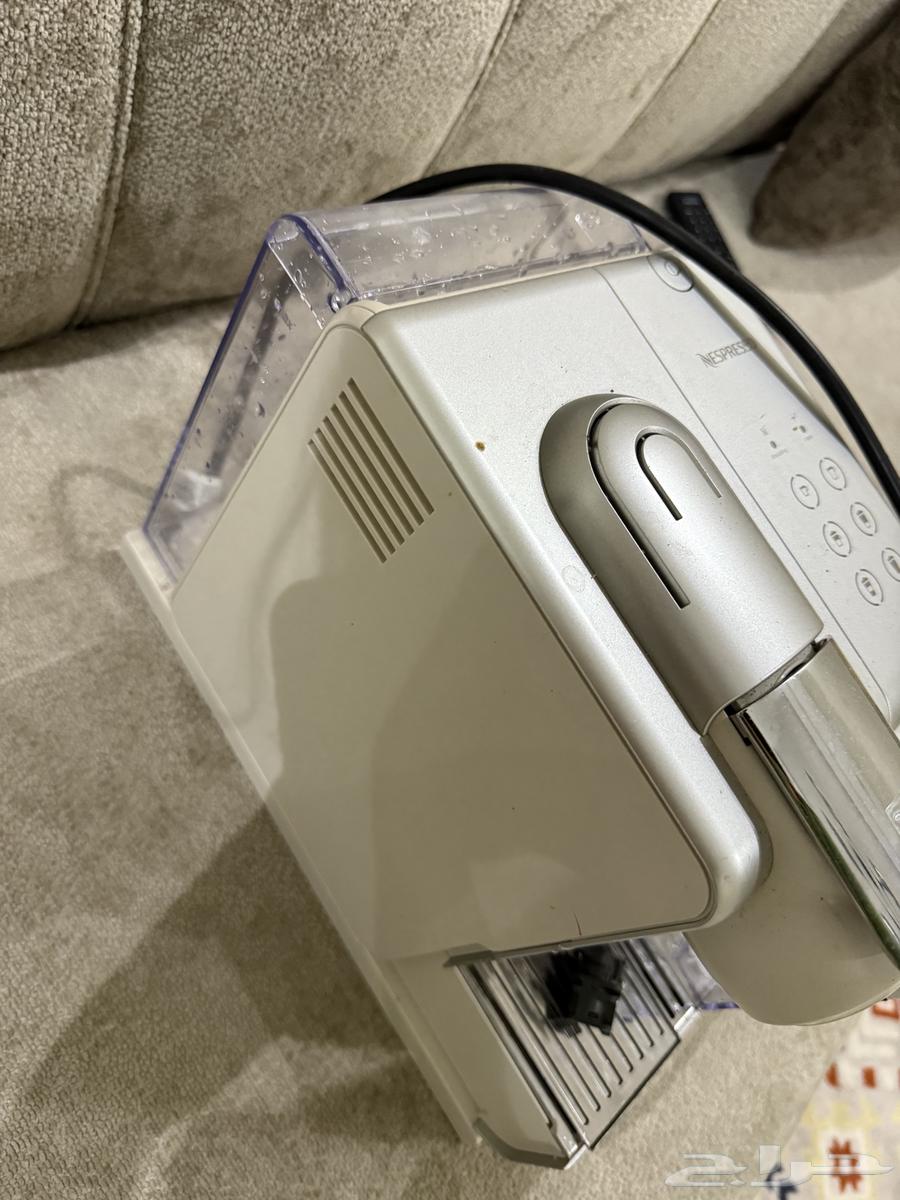 Nespresso Lattissima Touch Machine64533119103362112