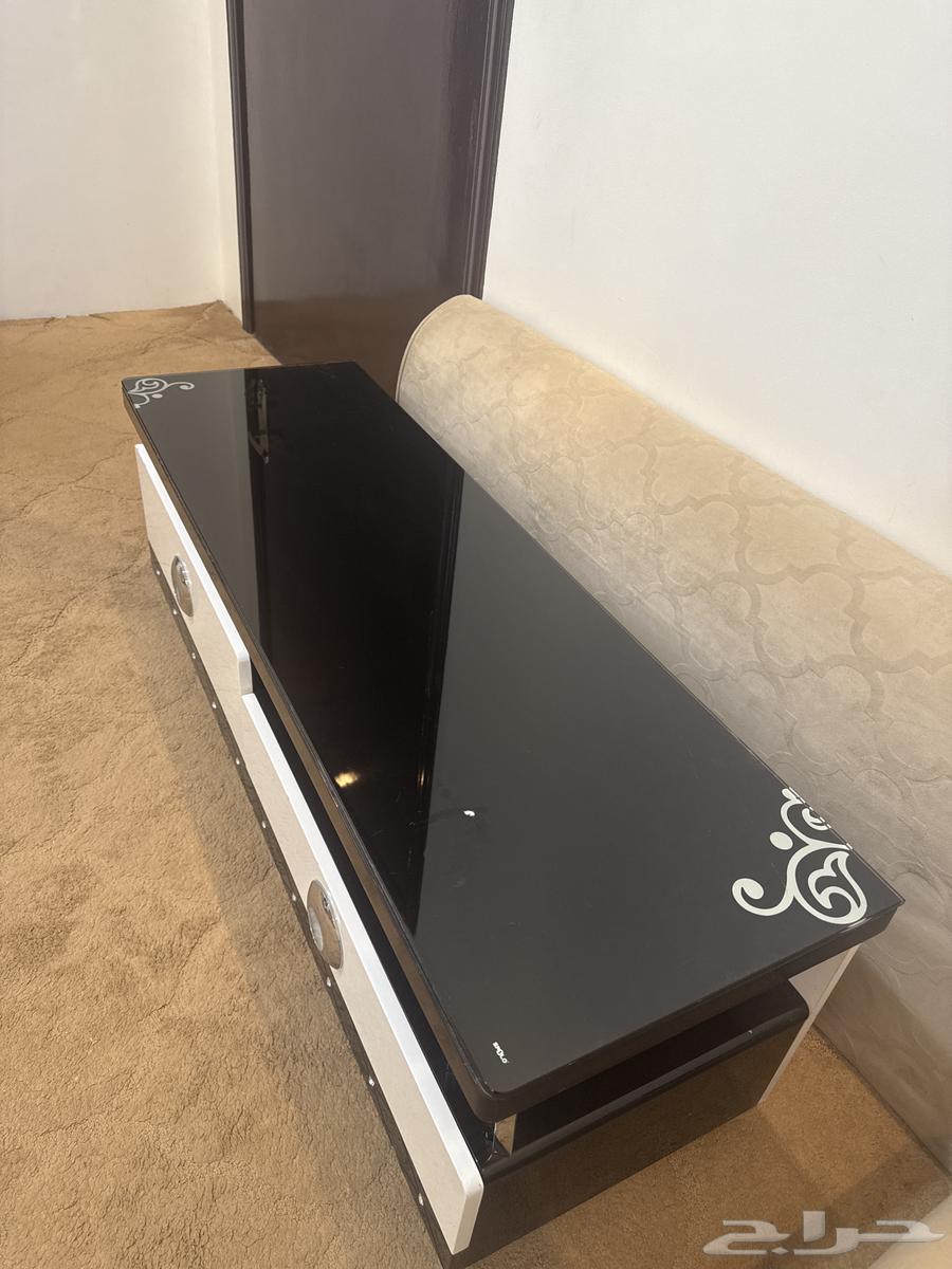 Table for 80 SAR64532961245313111