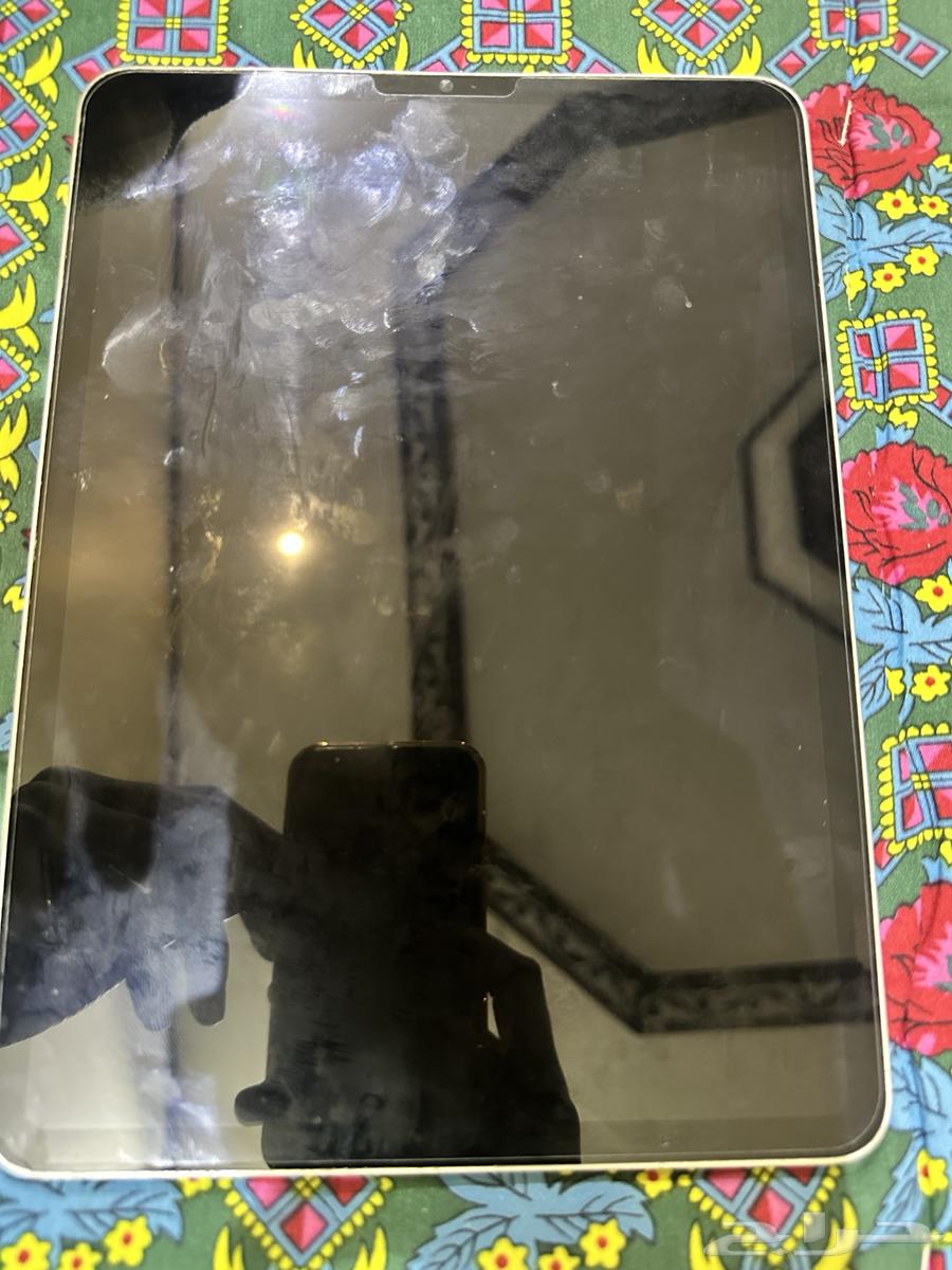 آيباد برو 2264527319883522110
