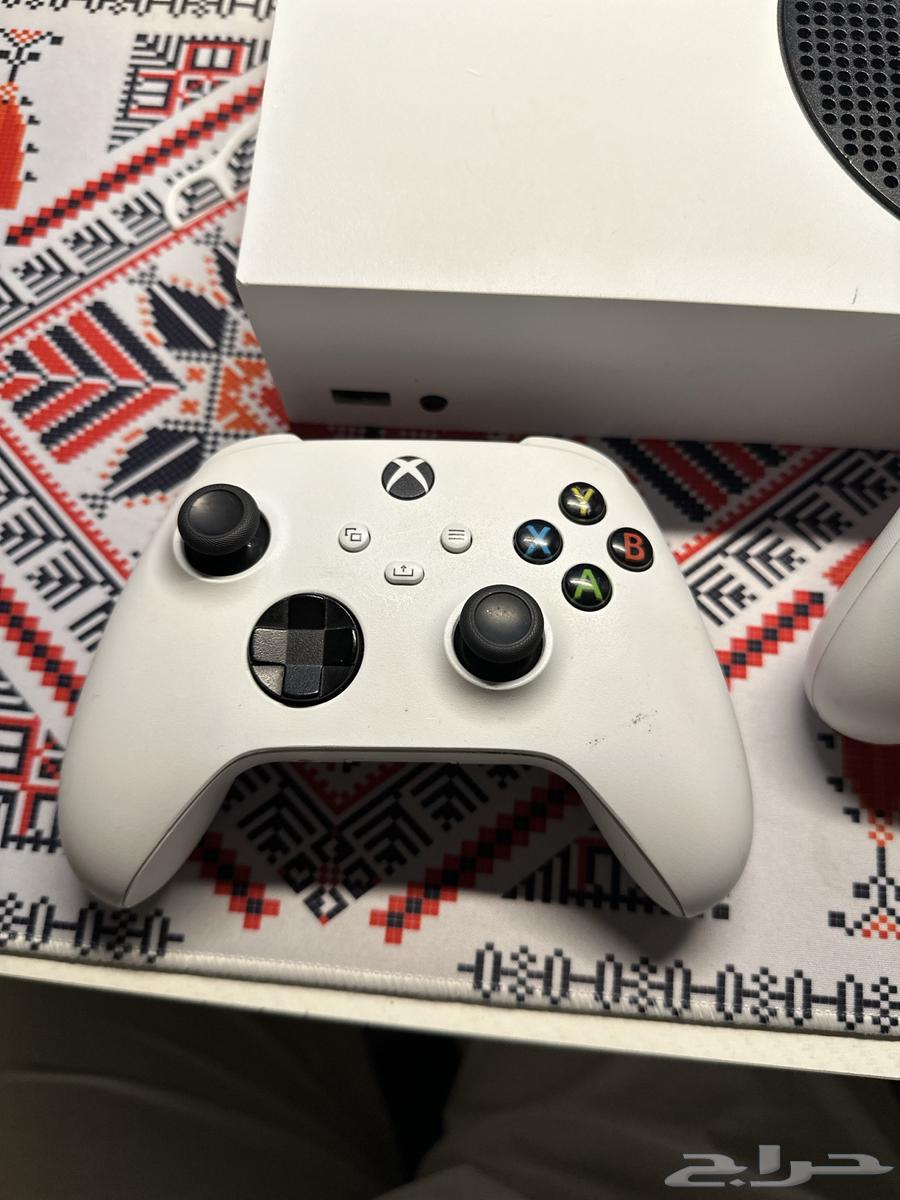 اكس بوكس سيريس S معا يدين64530769590147111