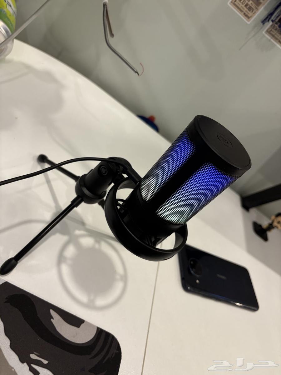 Mike Five's appearance reason for selling didn't match with Xbox but Sony64530599917955112