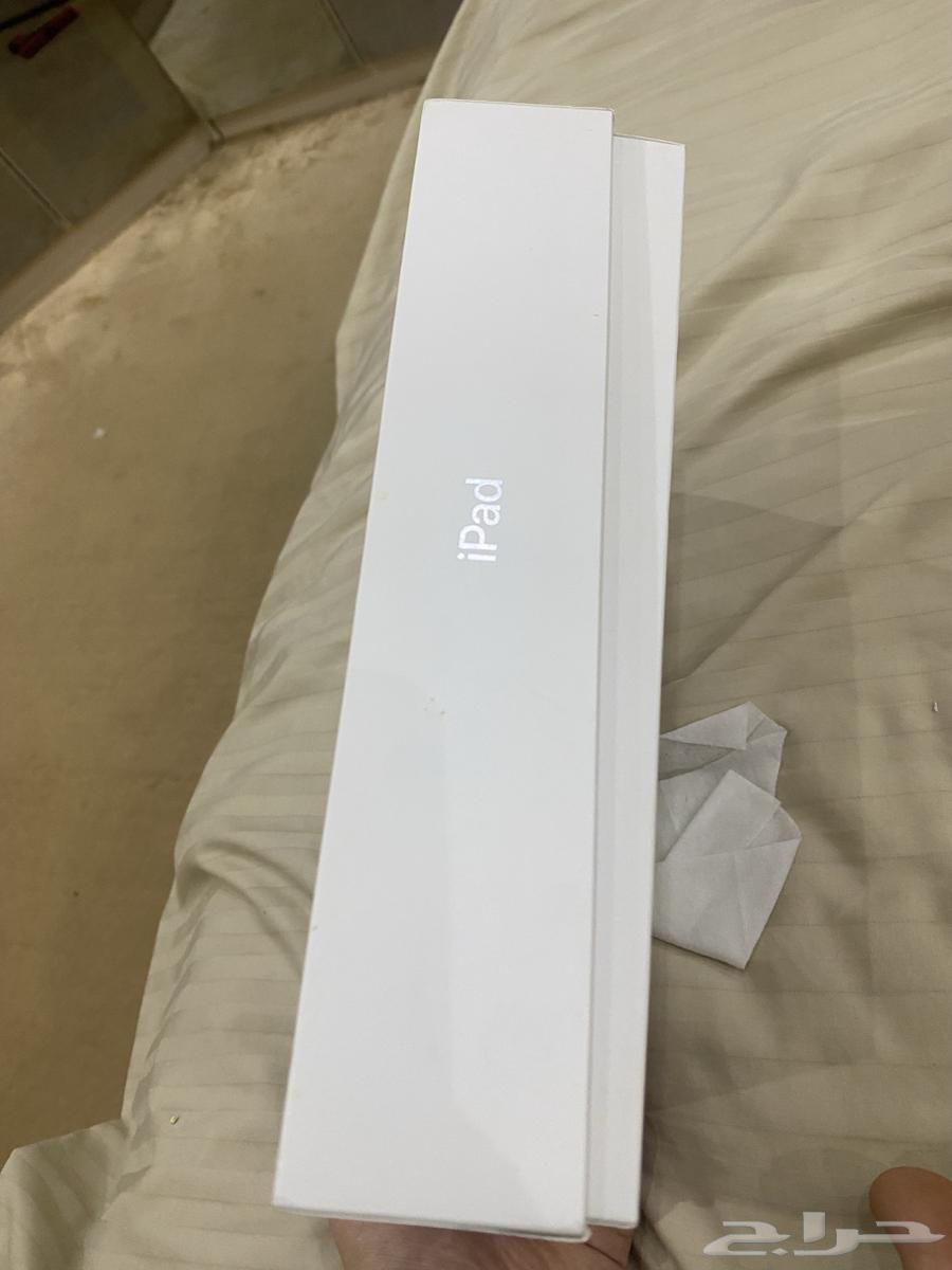 iPad 9th generation broken screen, iPad is clean64532240857345111