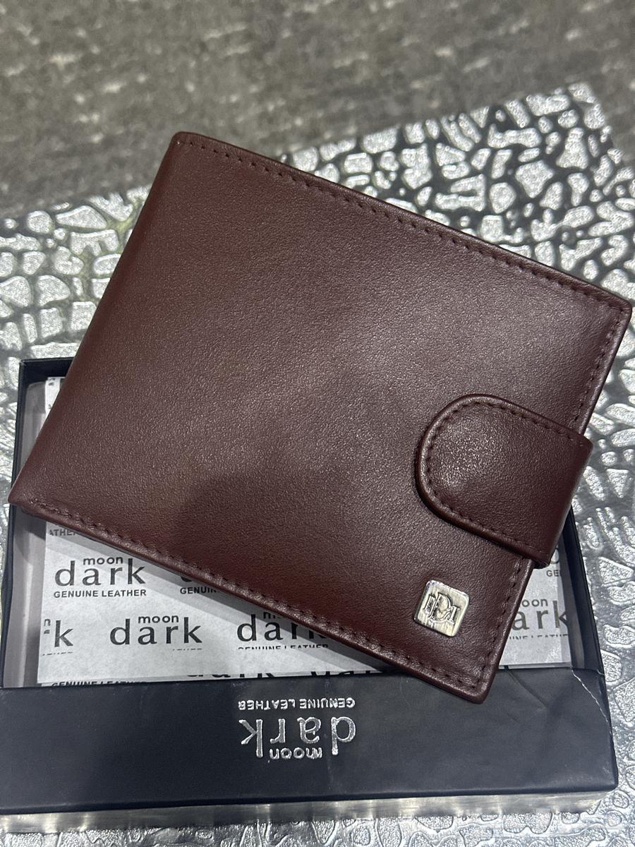 للبيع محفظه بوك64531631738497111