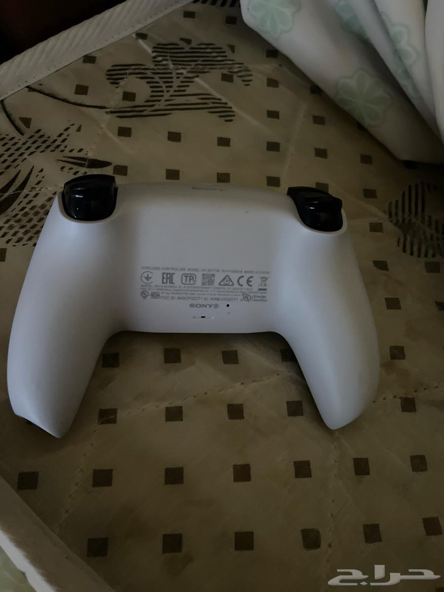للبيع يد سوني فايف جديده مافي اي مشكله64528753185795112