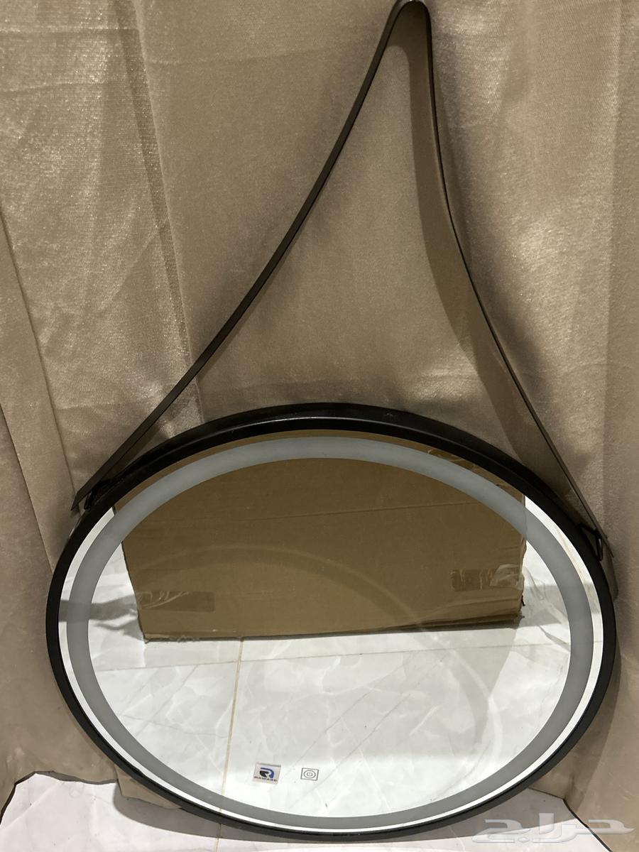 Mirrors64530487393793111