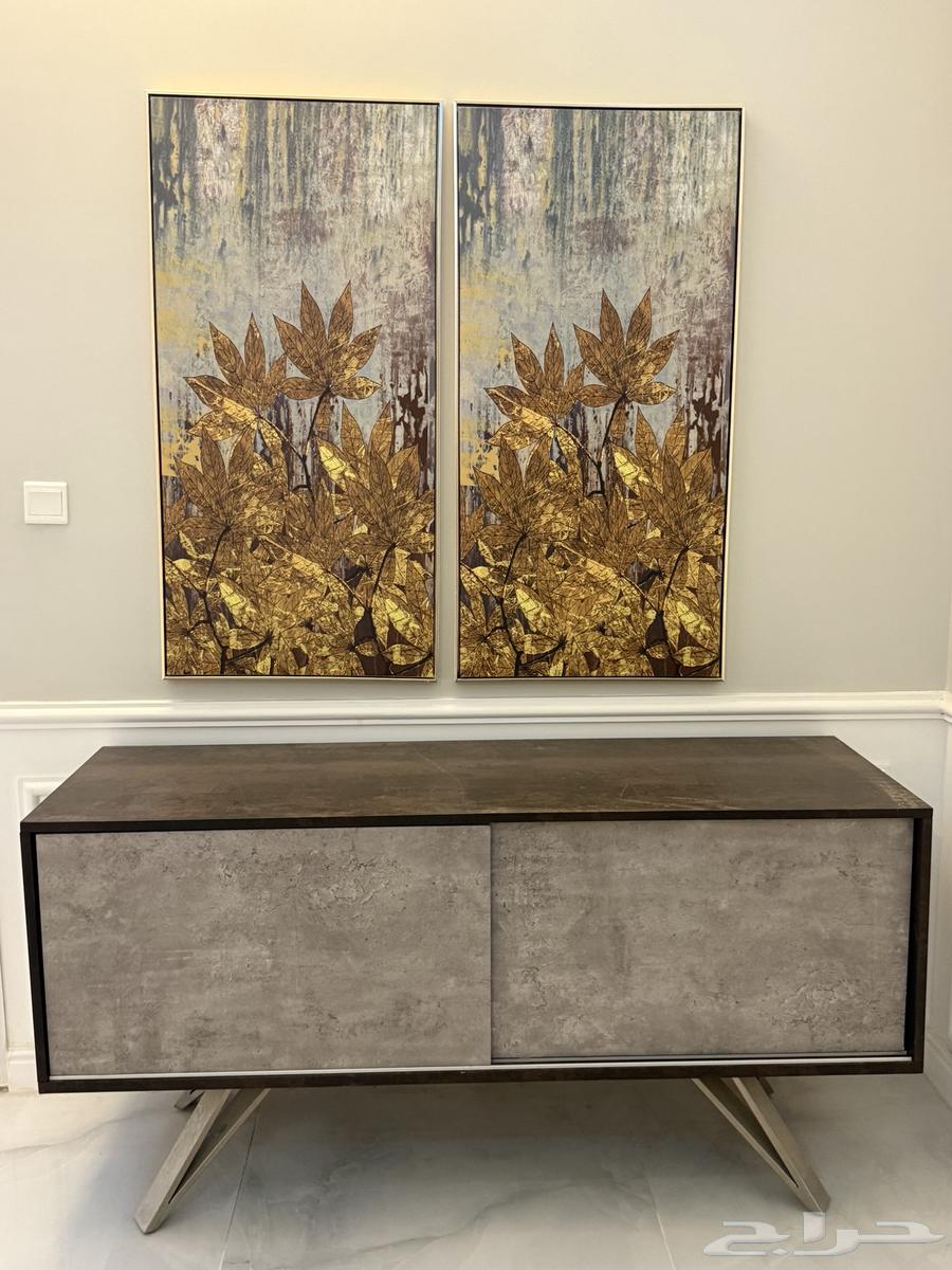 For sale table and two panels64529783892737111