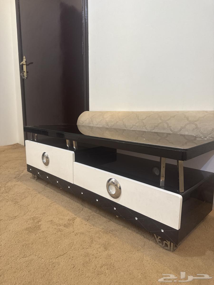 Table for 80 SAR64532961245313110