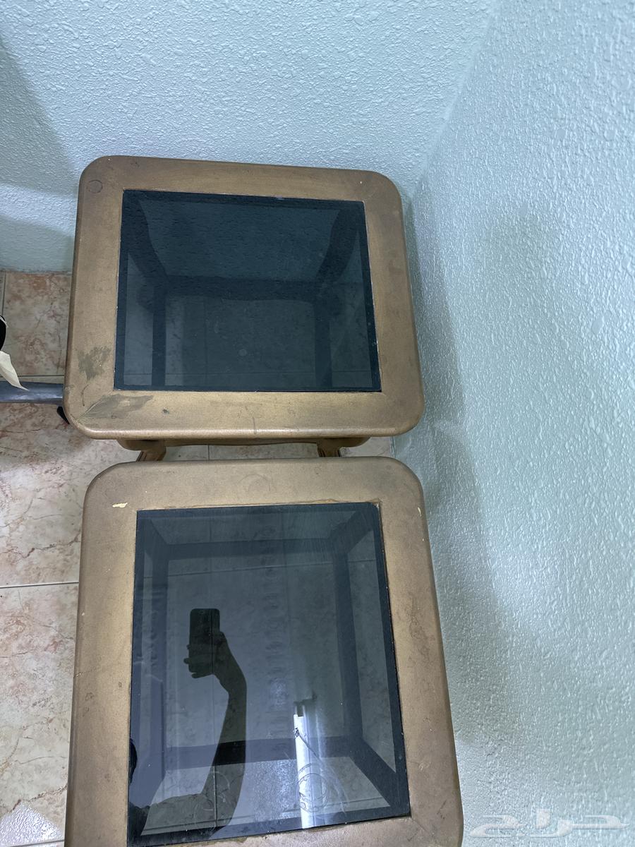 Tables and stands64531082485505112