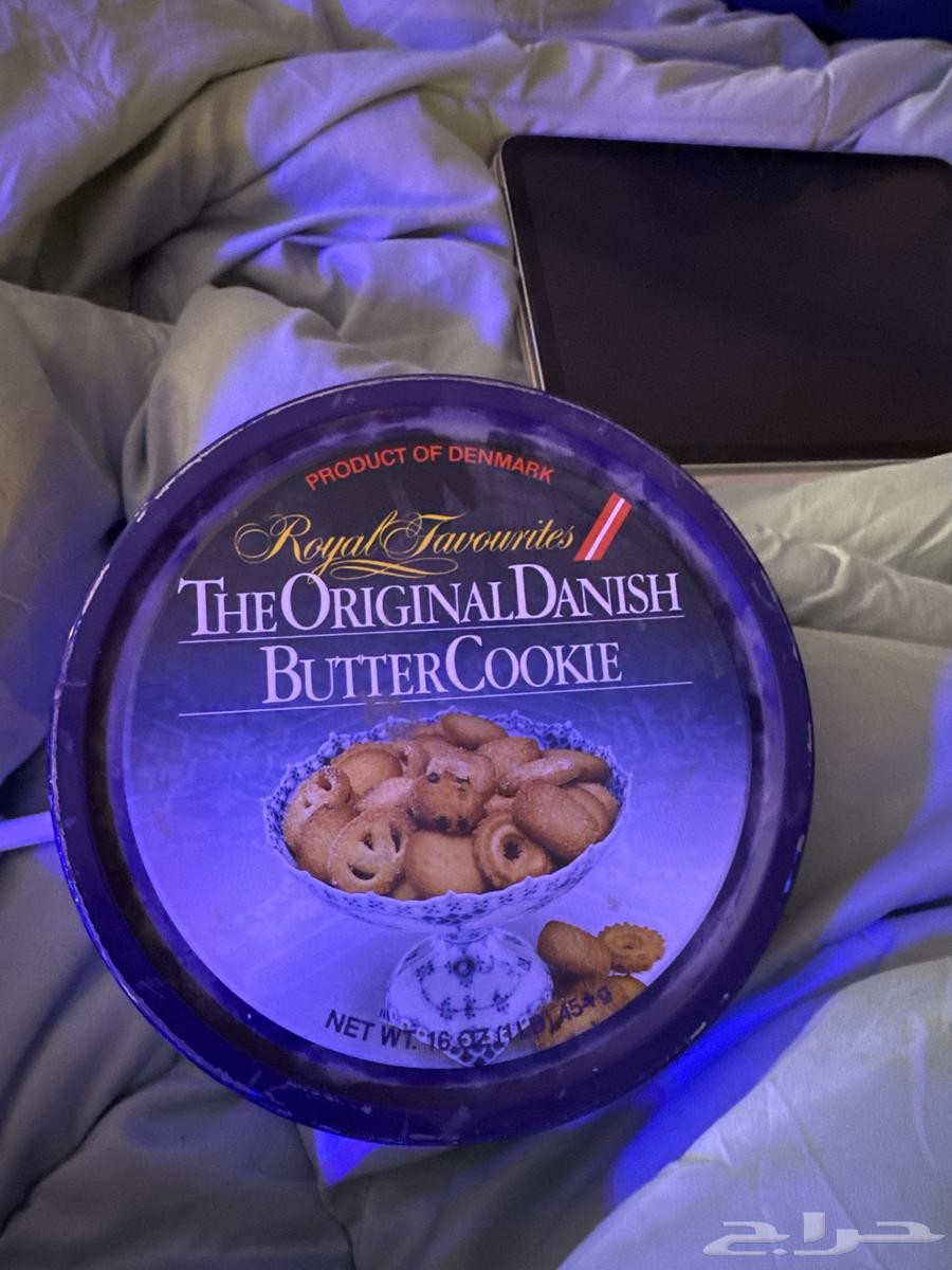 علبة بسكوت قديمه64533804068226110