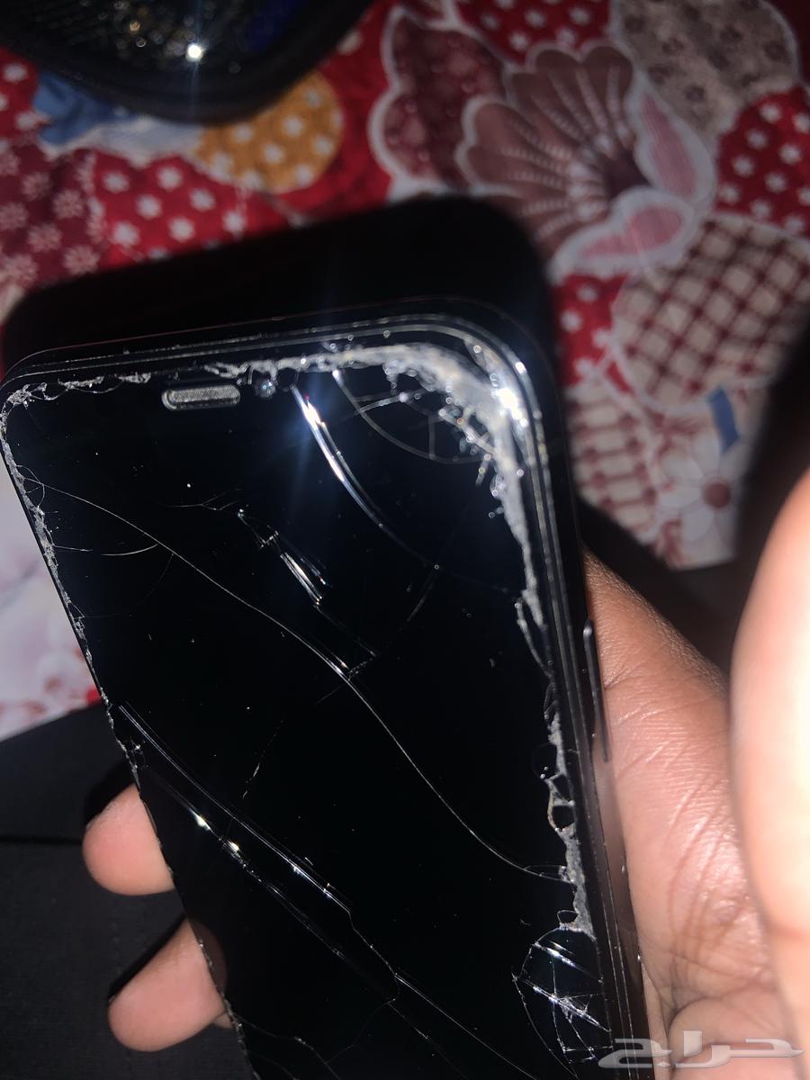 iPhone XS screen broken, corner hit only the rest and the mic64534607013635111