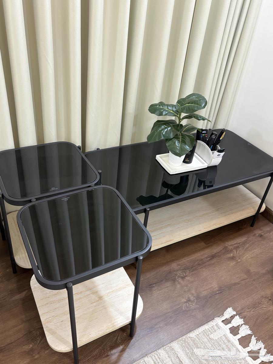 طاوله كنب كبيره واربع طاولات صغار جديده64527812763522110