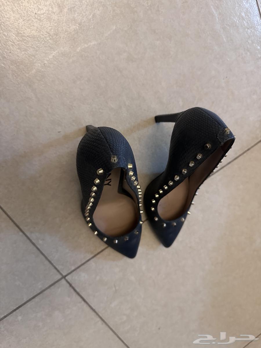 للبيع احذيه وفساتين64530219491331112