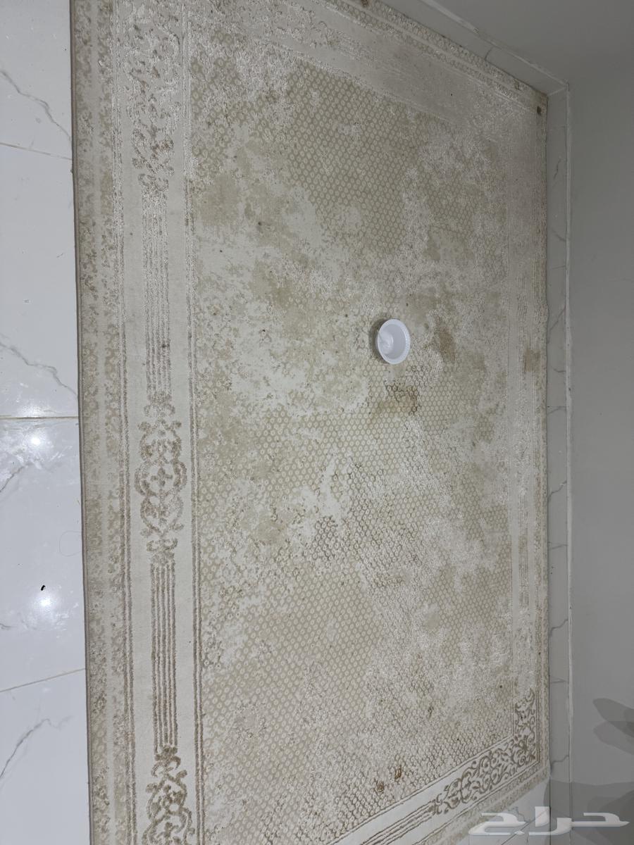 Table Set with Carpet and Curtain64531575023746114