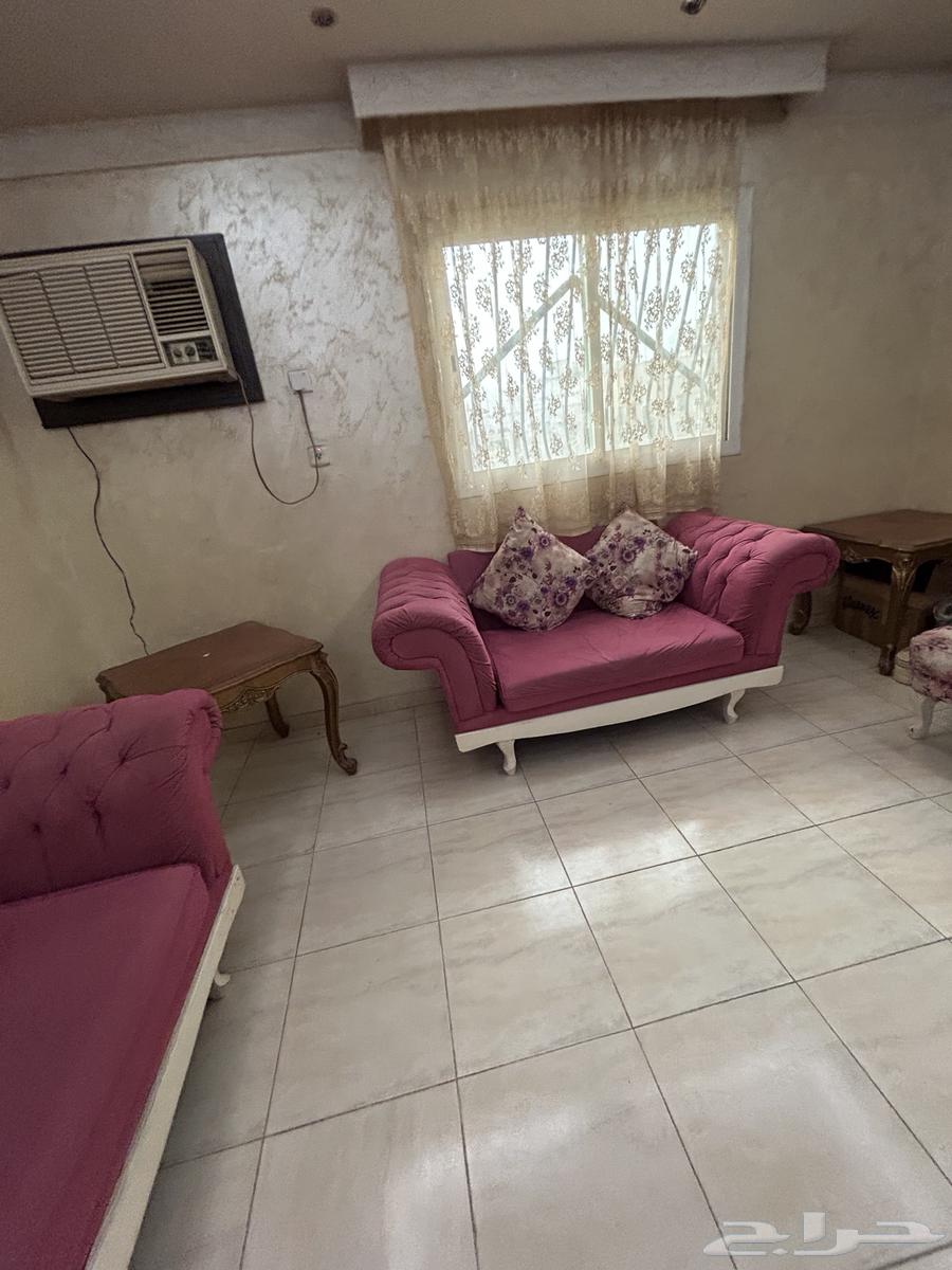 مطبخ وكنب وطاولة سفرة للبيع64534607044739112