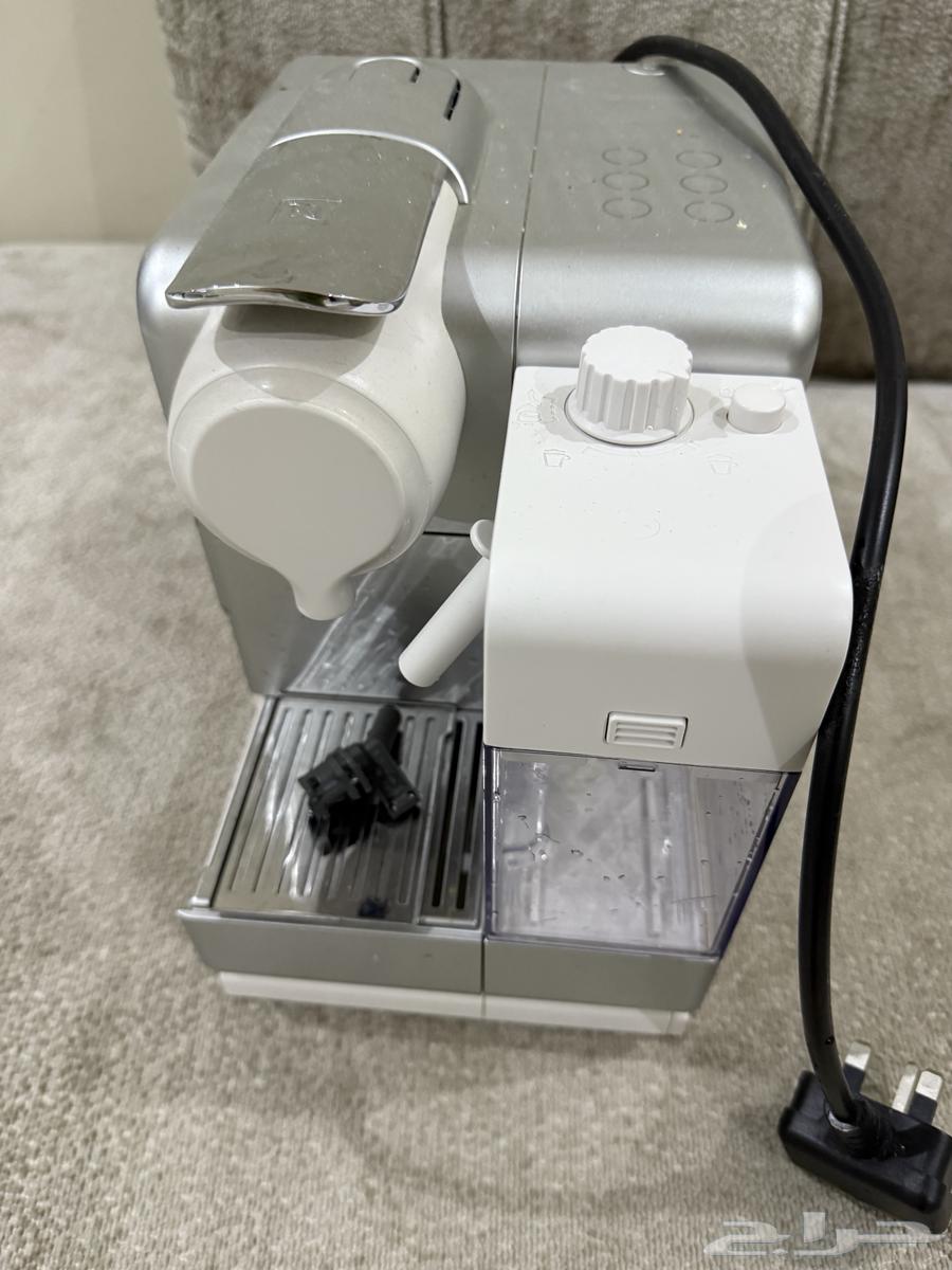 Nespresso Lattissima Touch Machine64533119103362110