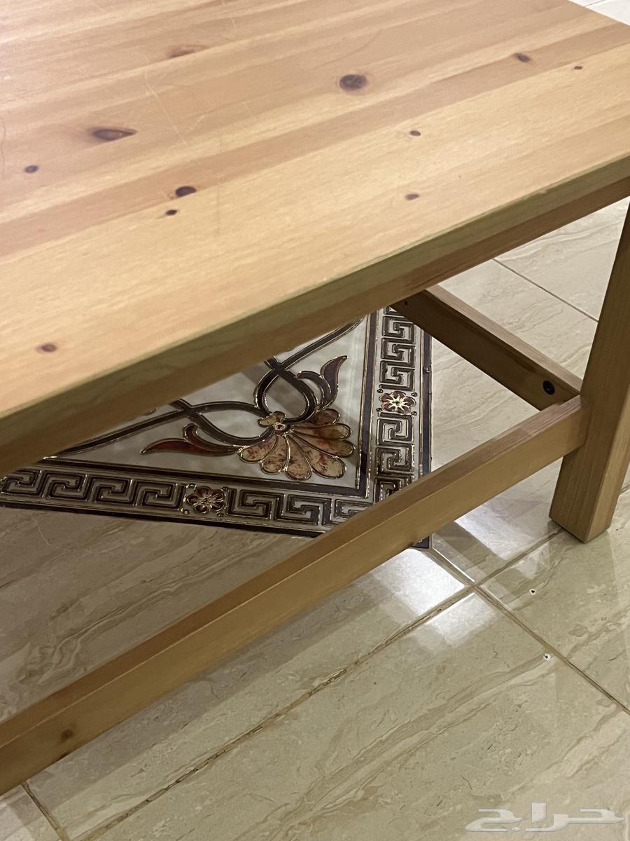Ikea table64530911363202110
