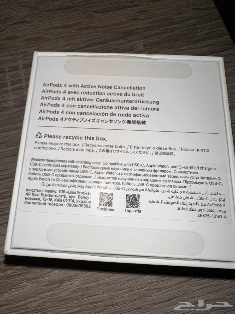 Third-generation earbuds, fully functional with clean usage64530954198914111