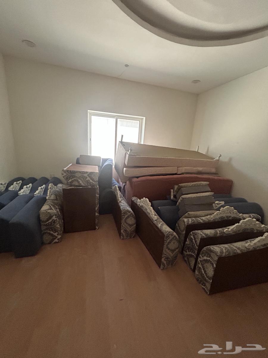 Sofa set and 2 sets of backrests and screen64529250006529111