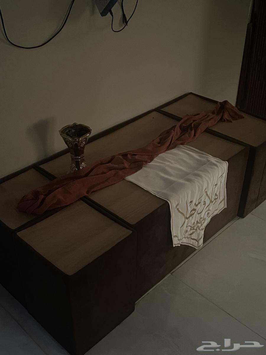 كنب مجلس مع خداديات وطاولته64528507835265113