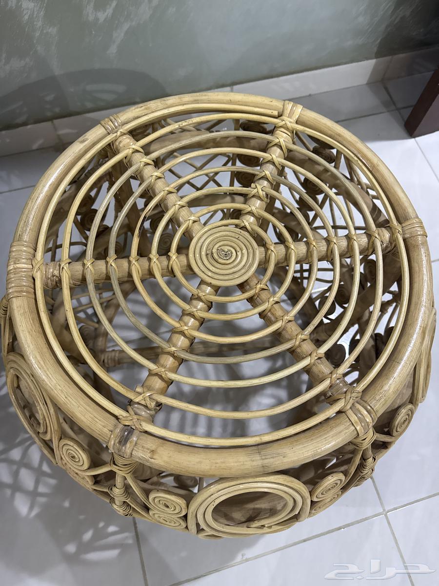 طاولة خشبيه64528921994497110