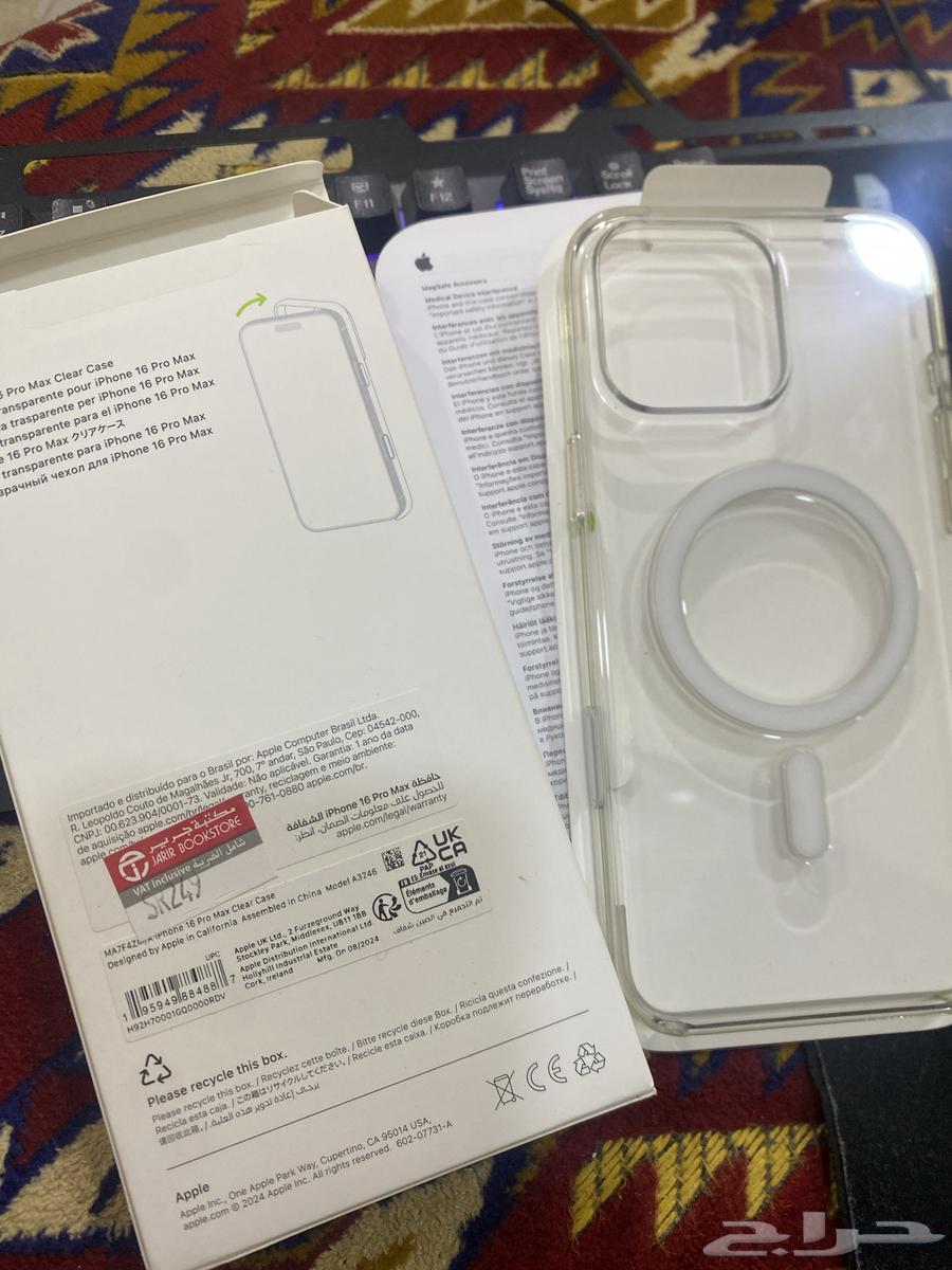 Original transparent iPhone 16 Pro Max case, clean used in excellent condition64534775432450110