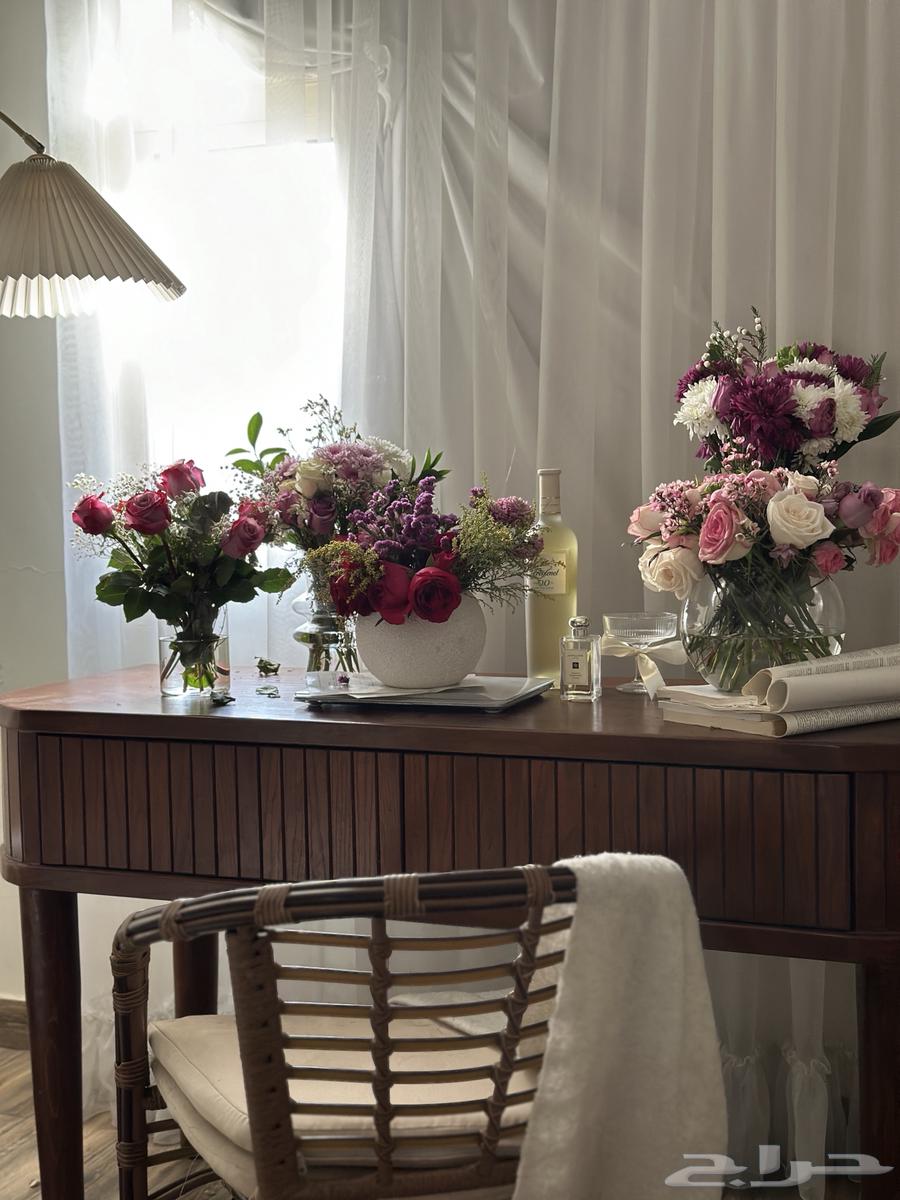 مكتب للبيع مع الكرسي 1000 ريال64531660053250111