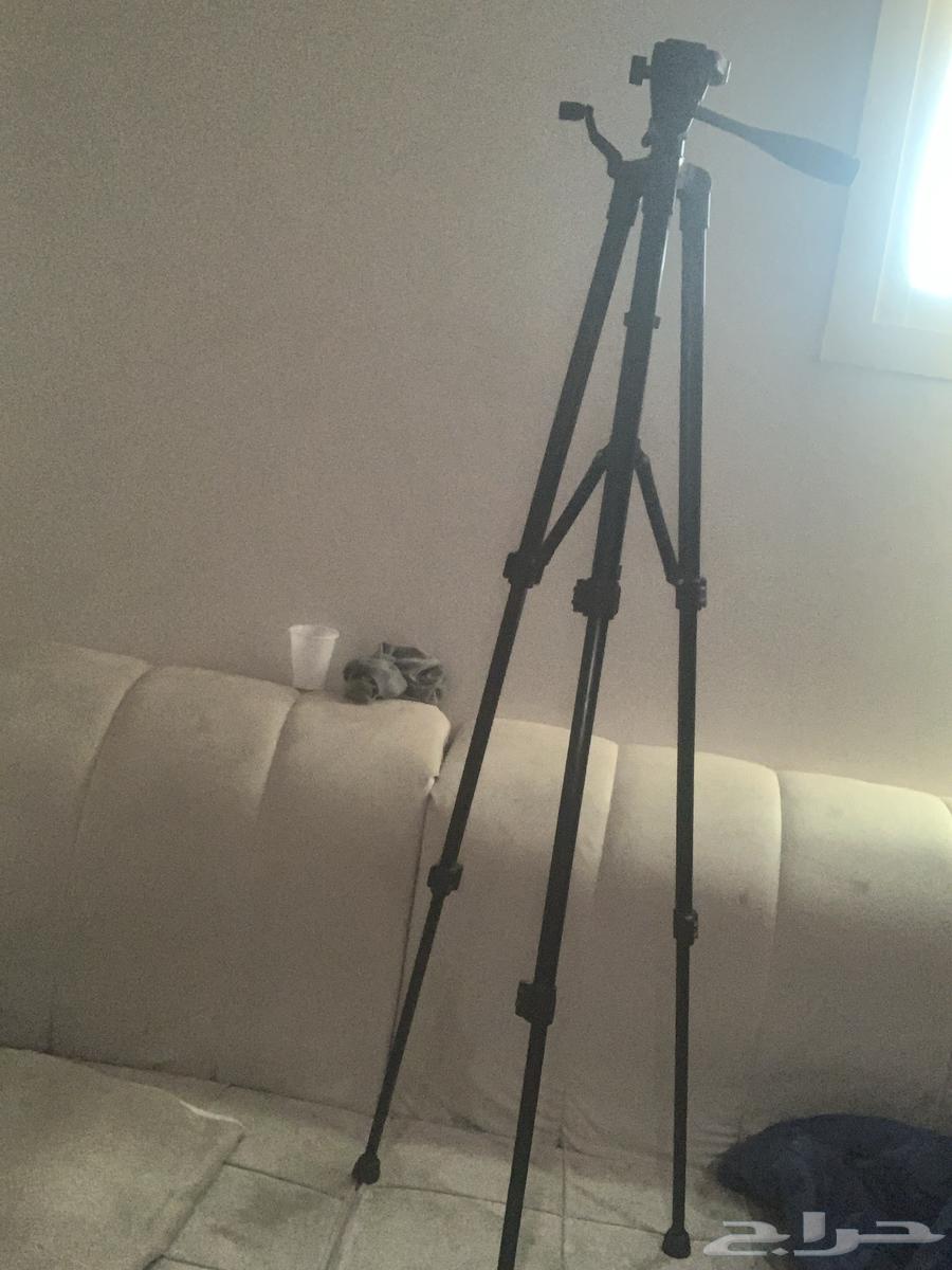 للبيع استاند64528950528514110