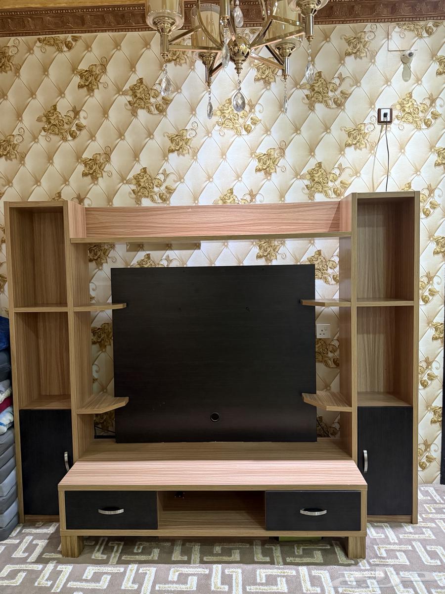 For sale TV cabinet, dining table, three-piece sofa64534293878403112