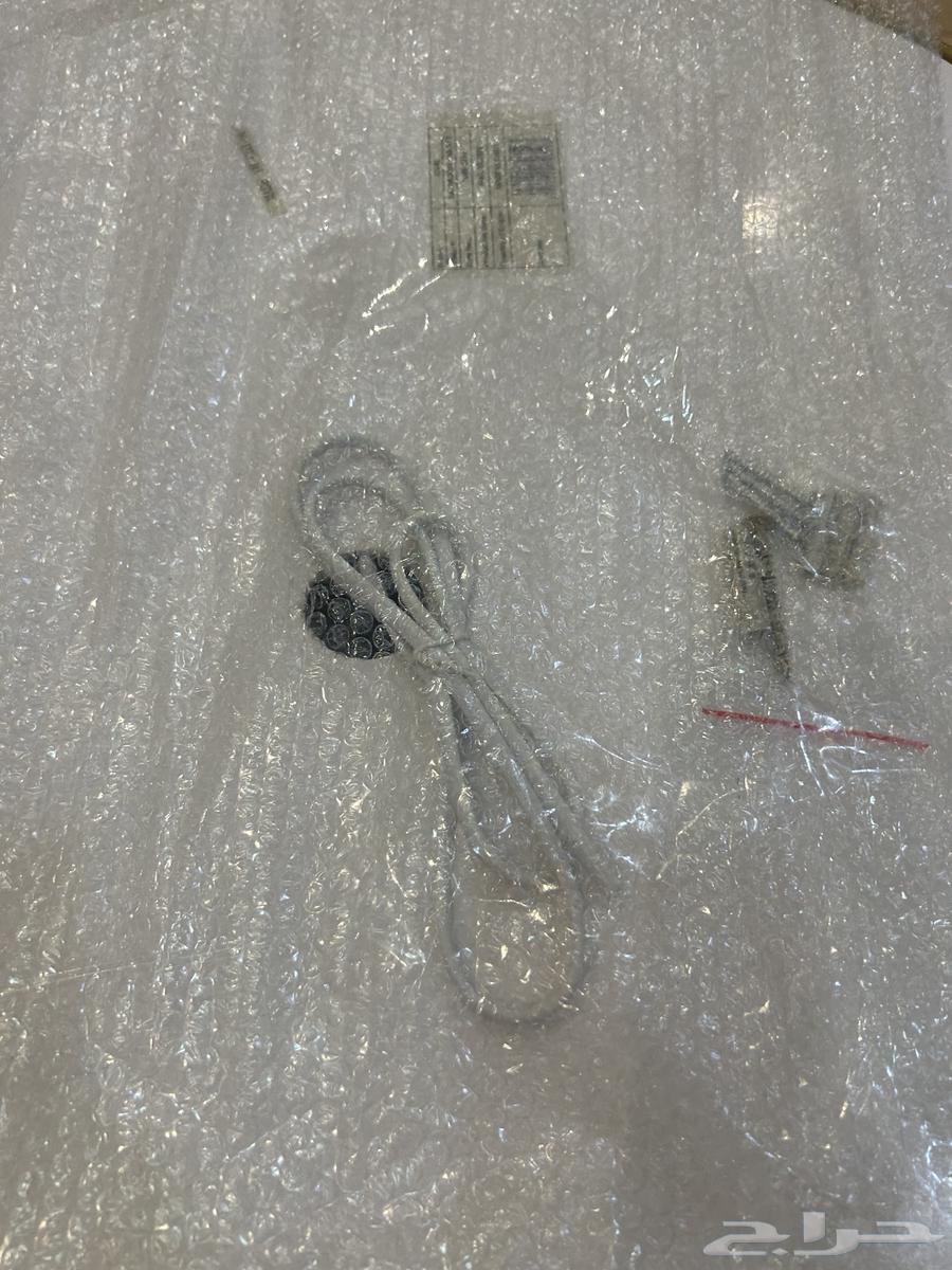 مرآيه بطابع دائري عصري وانيق ب ليد للمداخل او المغاسل64532156356354112