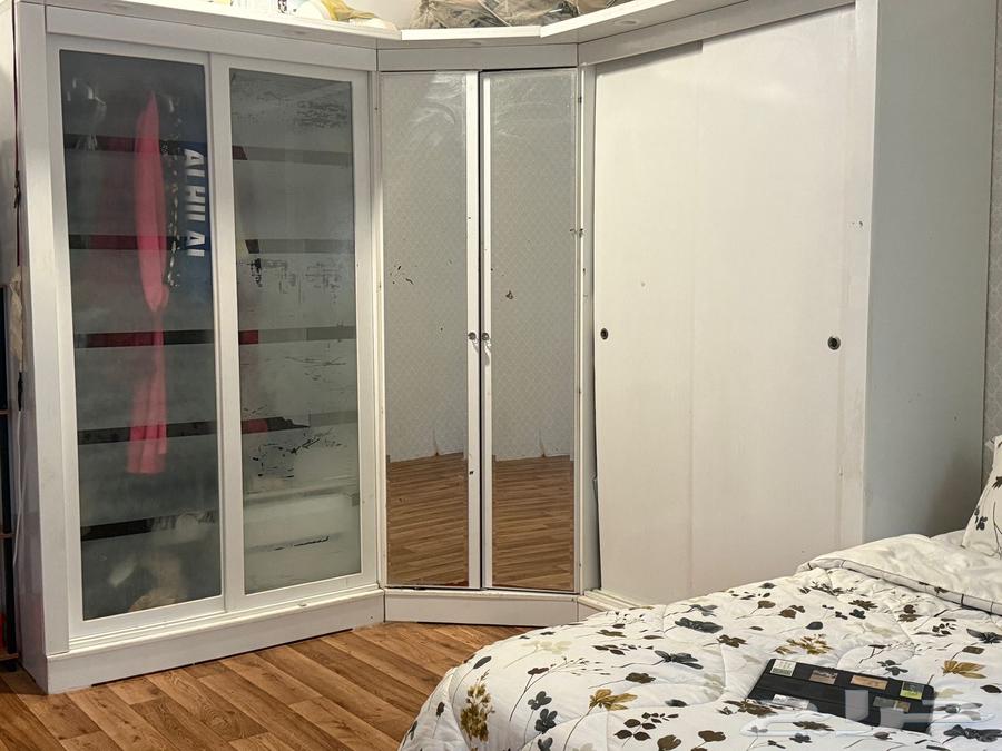 سرير نفرين ايكيا حديد نظيف ودولاب مترين ونص64528964586498113