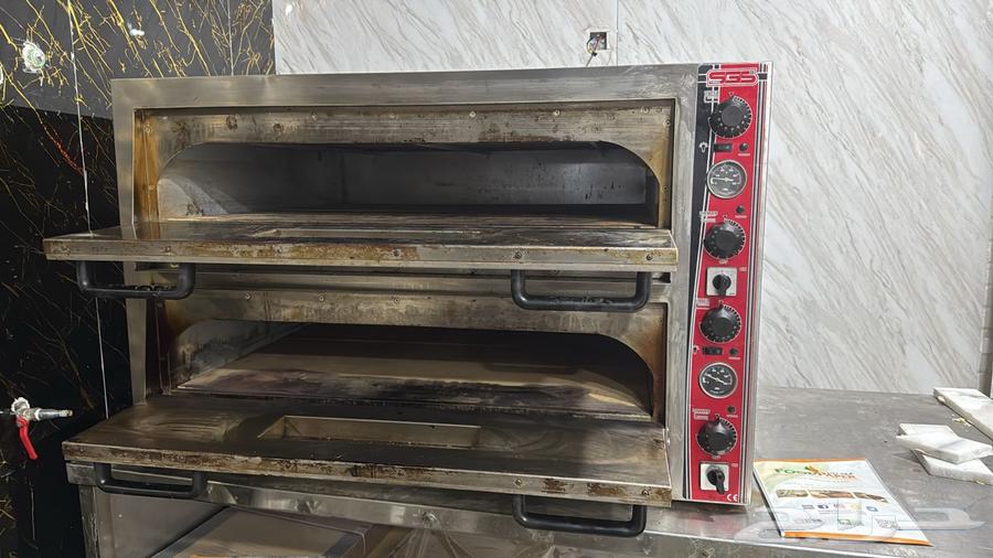 فرن كهربائي للمطاعم 380 انبير ( بيع مستعجل )64534887191939112