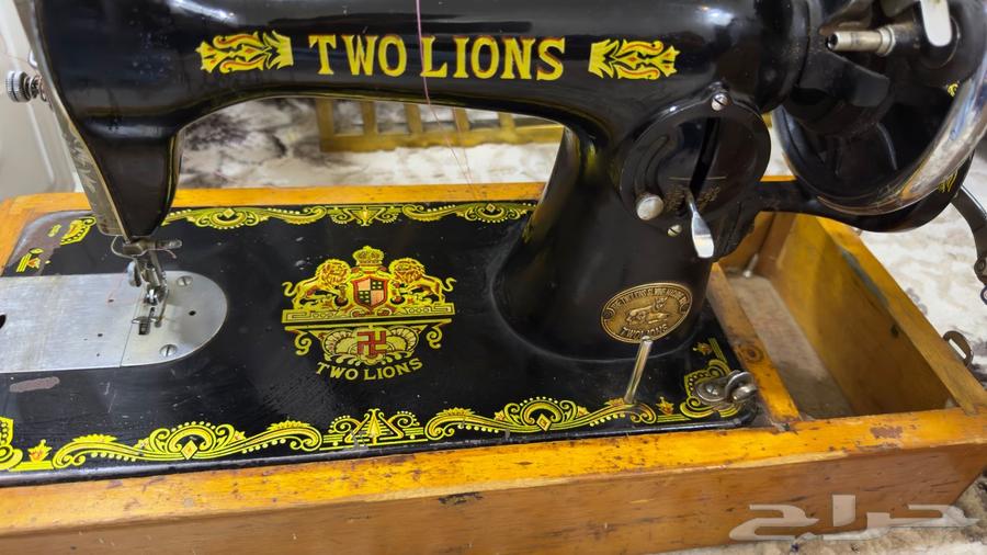 مكينة خياطة لبييع مع شنطة تراثيه64531773969153110