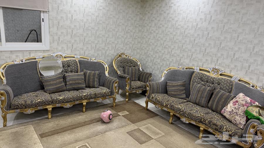 كنب تركي بحاله ممتازة ونظيف64534310311555110