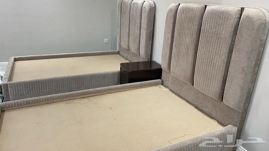 Two and a half new and clean beds, used for one month, reason for selling is the room size64532014561666111