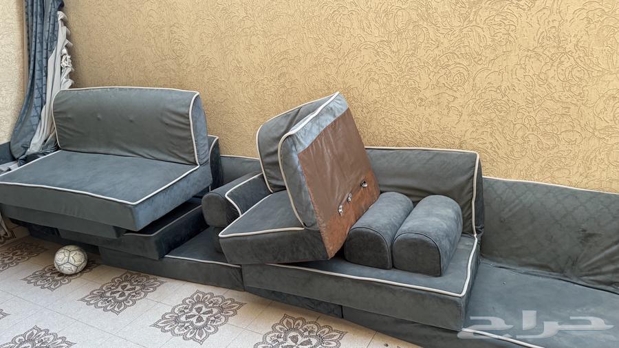 اثاث مستعمل للبيع استعمال حشمه تم النقل لبيت جديد وتخزينه64533691516290112