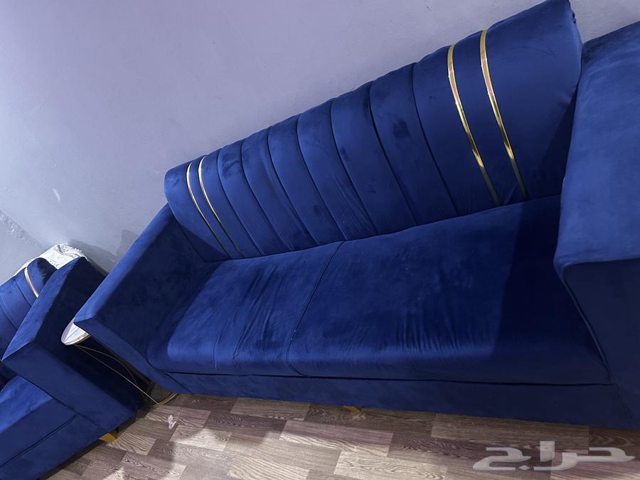 Sofa64533379052546114