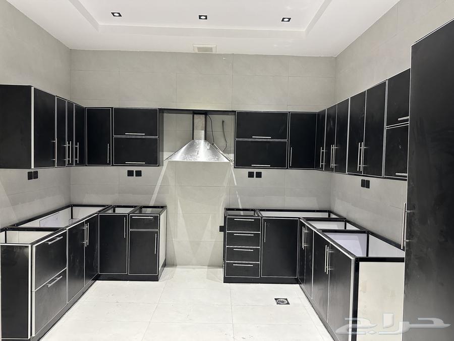 مطبخ مستعمل للبيع (تم تعديل السعر)64531025895681110