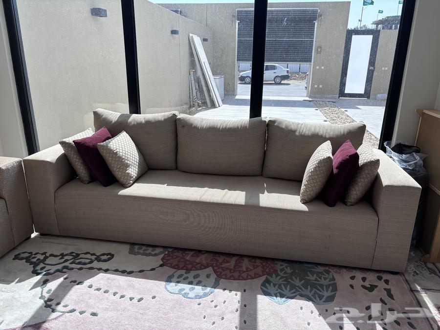 كنب مجلس نظيف ومرتب64531280832387110