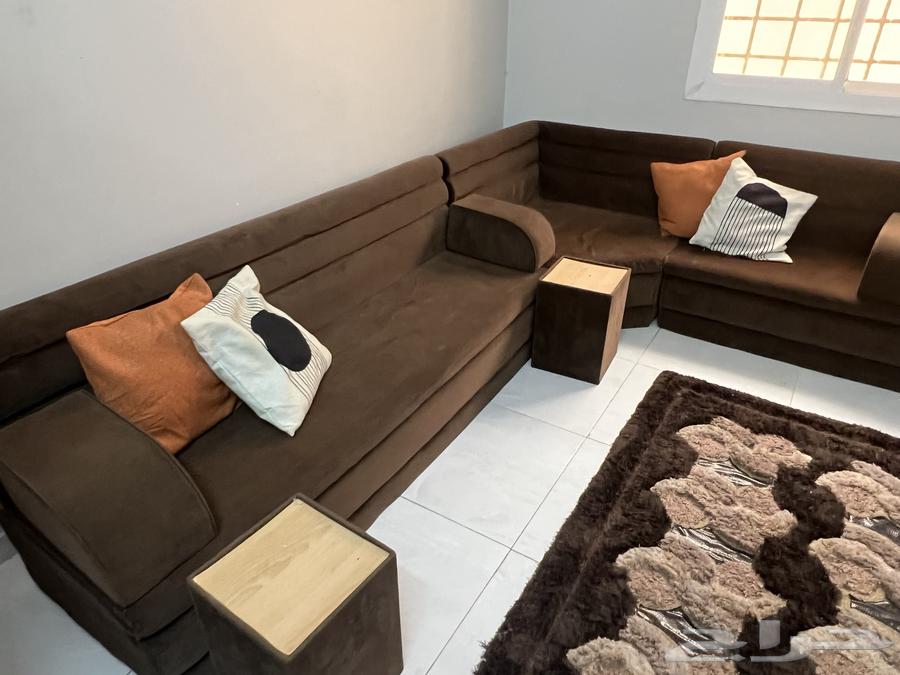 كنب مجلس مع خداديات وطاولته64528507835265112