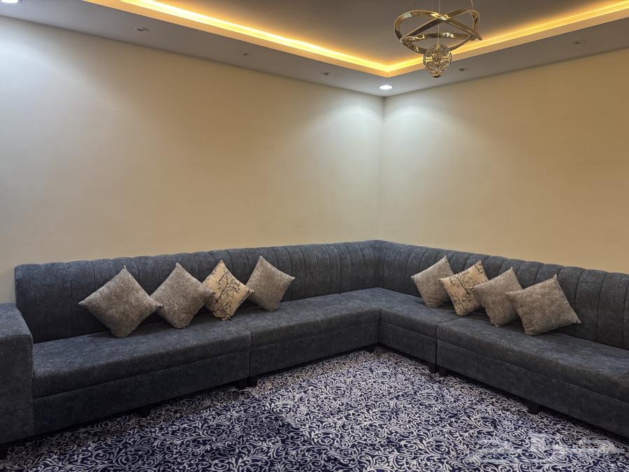 للبيع كنب حرف ال L مع المخدات64533916518913113