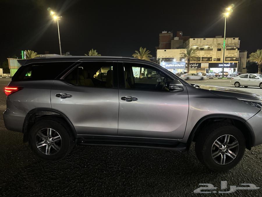 فورتشنر للبيع64531873188994110