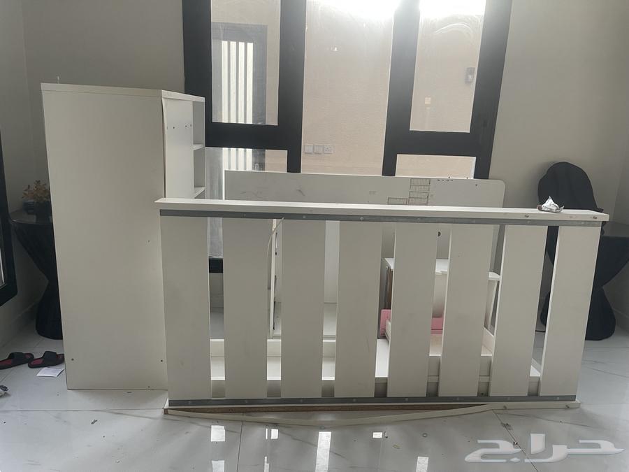 سرير ايكيا دورين و تحت مكتب64528850839555112