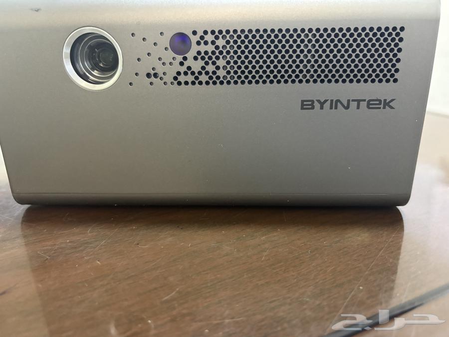 Projector64529868757761111