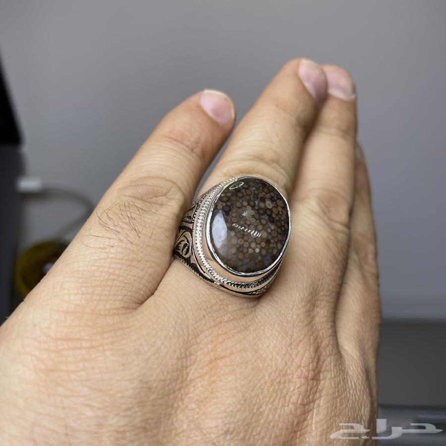 خاتم فضة بصياغة يدوية بحجر عقيق يماني جلد الثعبان64494112850049114